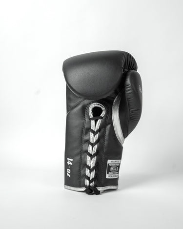 BATALO SB-Pro Boxhandschuhe - Schwarz Schnüren