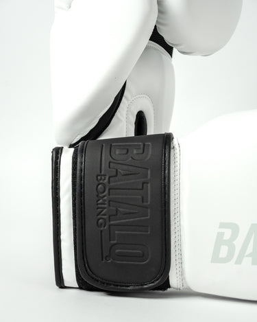 Premium BATALO Boxhandschuhe 2.0 Weiß